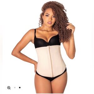 Colombian Vedette Shapewear in size 34 (S)